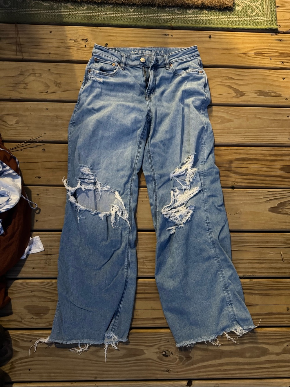 American Eagle Outfitters Light Blue Distressed Wide-Leg Jeans